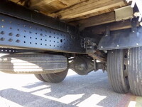 三菱ふそうキャンター平ボディ小型（2t・3t）[写真21]