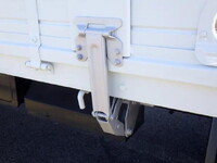 三菱ふそうキャンター平ボディ小型（2t・3t）[写真28]