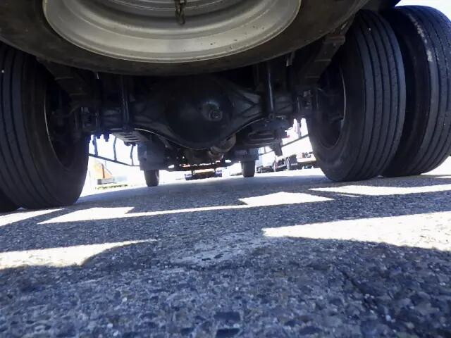 三菱ふそうキャンター平ボディ小型（2t・3t）[写真34]