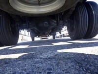 三菱ふそうキャンター平ボディ小型（2t・3t）[写真35]