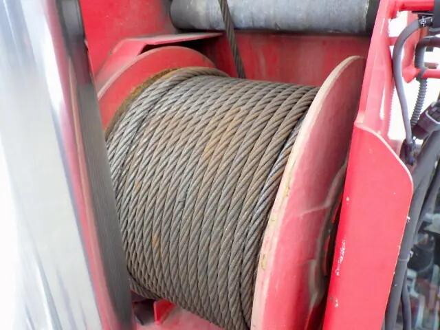 いすゞフォワードクレーン4段中型（4t）[写真12]