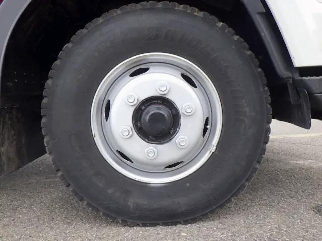 いすゞフォワードクレーン4段中型（4t）[写真22]