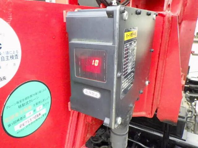 いすゞフォワードクレーン4段中型（4t）[写真33]