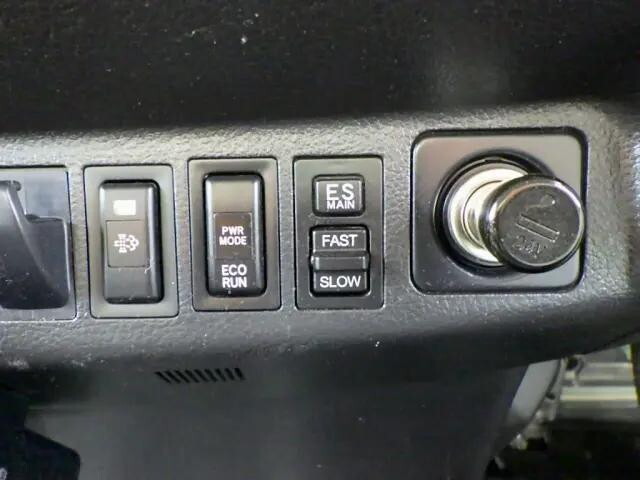 日野レンジャーダンプ中型（4t）[写真25]