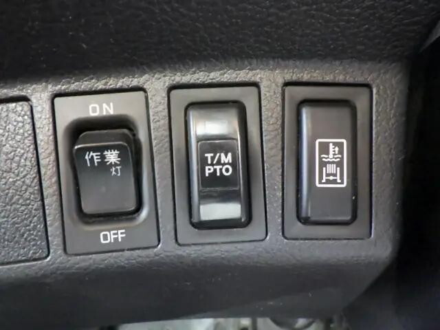 日野レンジャーダンプ中型（4t）[写真26]