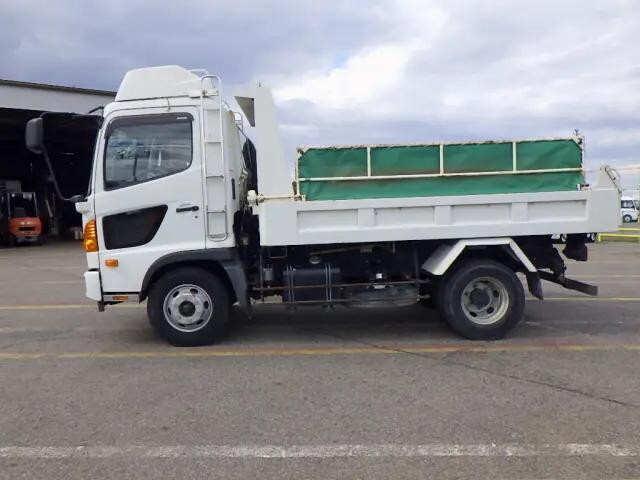 日野レンジャーダンプ中型（4t）[写真04]