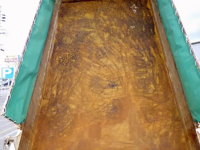 日野レンジャーダンプ中型（4t）[写真06]