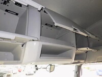 いすゞフォワードアルミウイング中型（4t）[写真35]