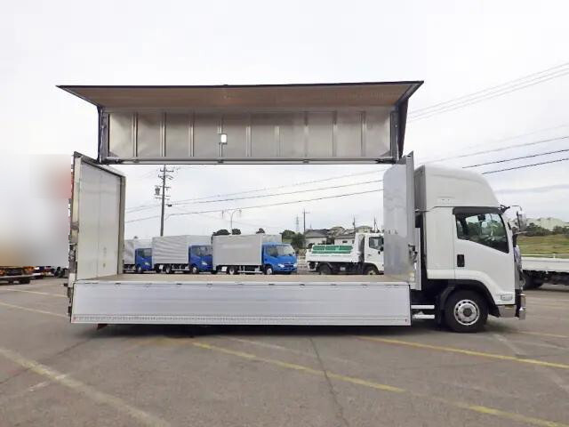 いすゞフォワードアルミウイング中型（4t）[写真08]