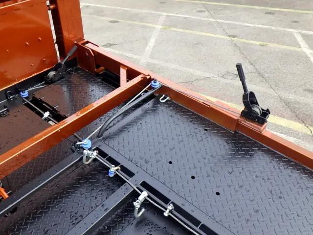 日野デュトロキャリアカー小型（2t・3t）[写真14]