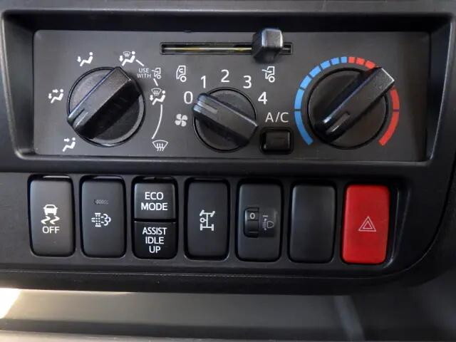 日野デュトロキャリアカー小型（2t・3t）[写真23]