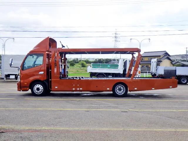 日野デュトロキャリアカー小型（2t・3t）[写真04]