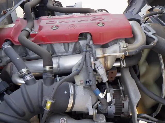 日野レンジャー平ボディ中型（4t）[写真25]