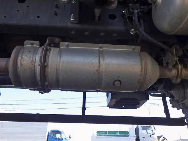 日野レンジャー平ボディ中型（4t）[写真33]