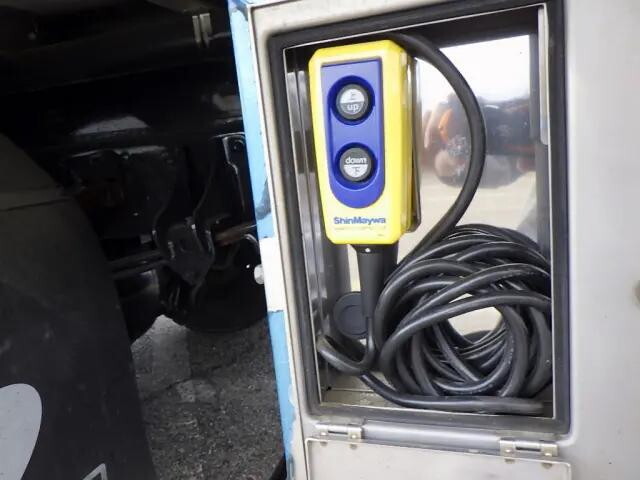 日野レンジャーアルミウイング中型（4t）[写真18]