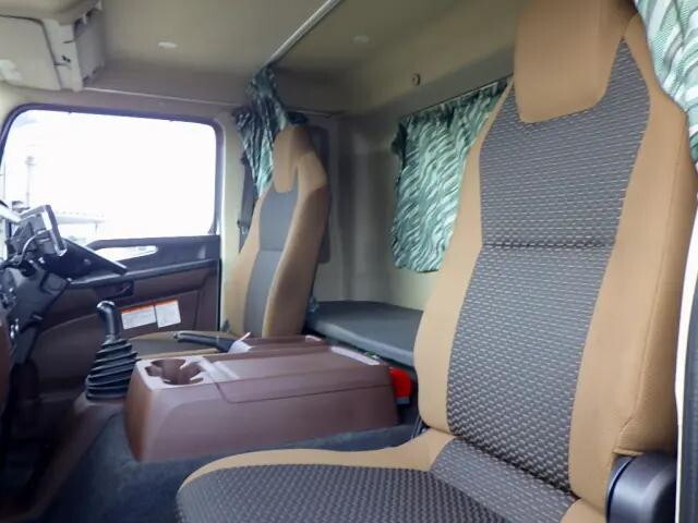 日野レンジャーアルミウイング中型（4t）[写真19]