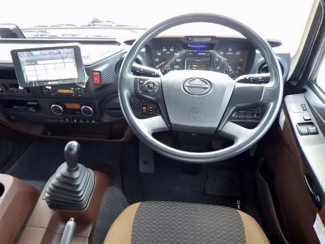 日野レンジャーアルミウイング中型（4t）[写真21]