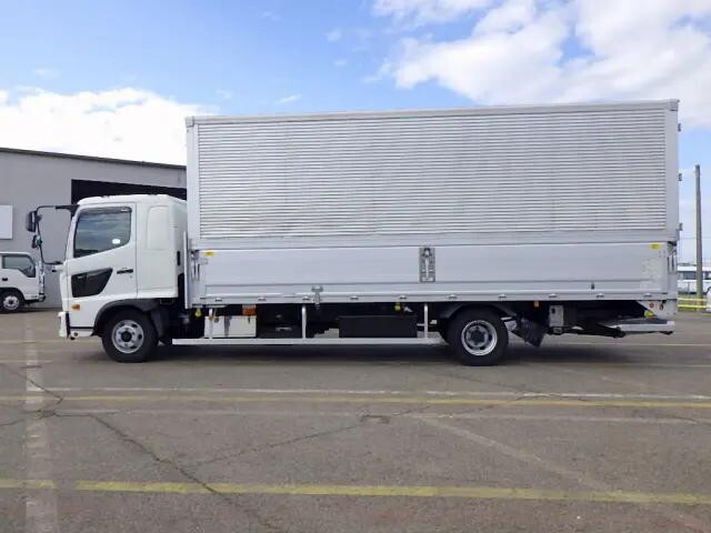 日野レンジャーアルミウイング中型（4t）[写真04]