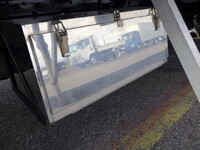 日野レンジャーアルミウイング中型（4t）[写真41]