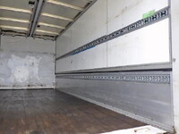 日野レンジャーアルミウイング中型（4t）[写真08]