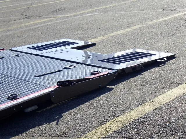 三菱ふそうキャンターキャリアカー小型（2t・3t）[写真11]