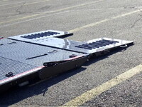 三菱ふそうキャンターキャリアカー小型（2t・3t）[写真12]