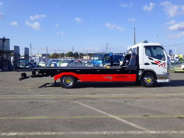 三菱ふそうキャンターキャリアカー小型（2t・3t）[写真08]