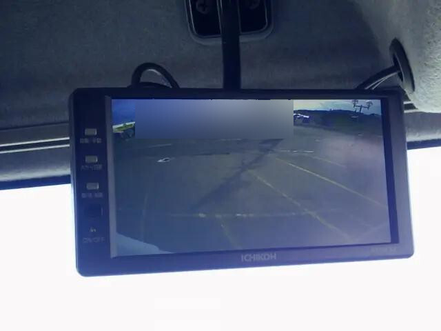 いすゞフォワードアルミウイング中型（4t）[写真17]