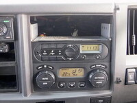 いすゞフォワードアルミウイング中型（4t）[写真20]