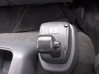 いすゞフォワード冷凍車（冷蔵車）中型（4t）[写真25]