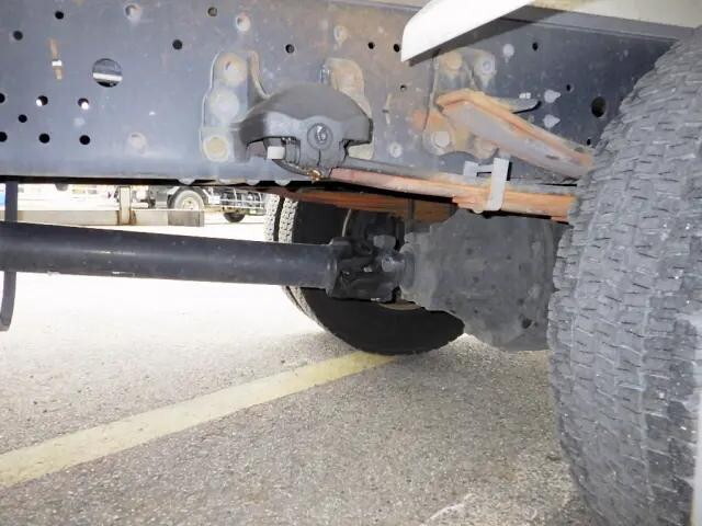 いすゞフォワード冷凍車（冷蔵車）中型（4t）[写真33]