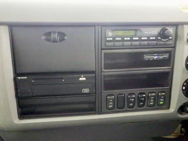 三菱ふそうファイターコンテナ専用車増トン（6t・8t）[写真17]