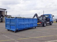 三菱ふそうファイターコンテナ専用車増トン（6t・8t）[写真02]