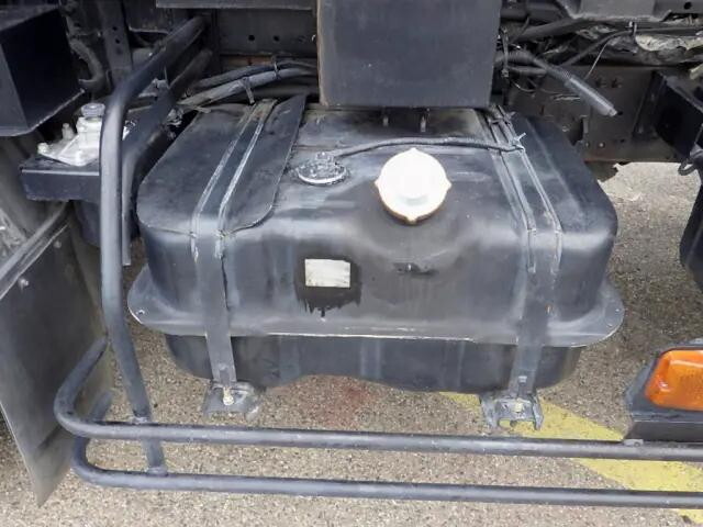 三菱ふそうファイターコンテナ専用車増トン（6t・8t）[写真37]