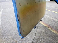 三菱ふそうファイターコンテナ専用車増トン（6t・8t）[写真10]