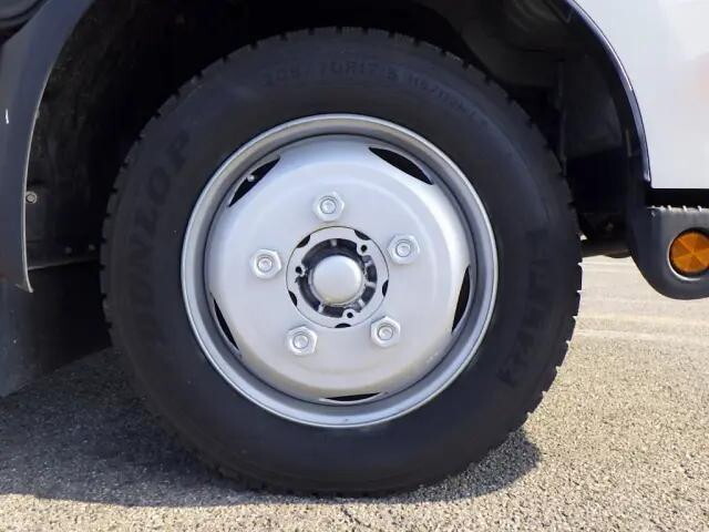 日野デュトロ平ボディ小型（2t・3t）[写真32]