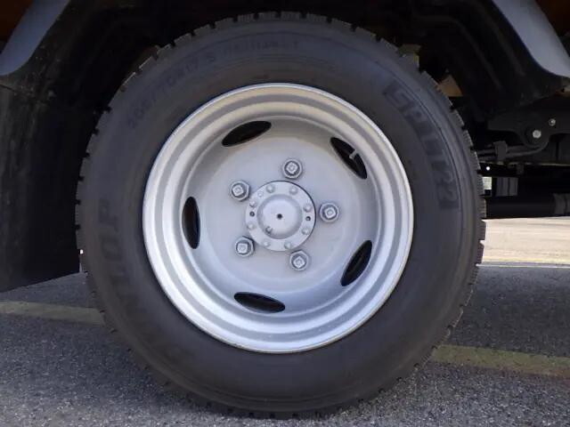 日野デュトロ平ボディ小型（2t・3t）[写真33]