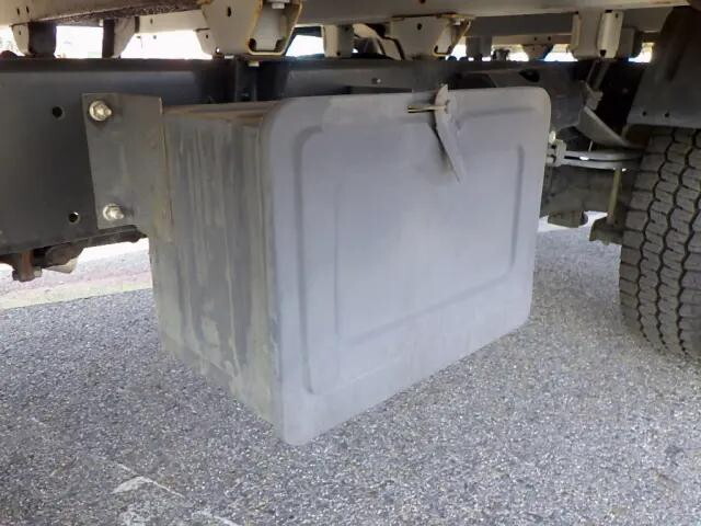 日野デュトロ平ボディ小型（2t・3t）[写真39]