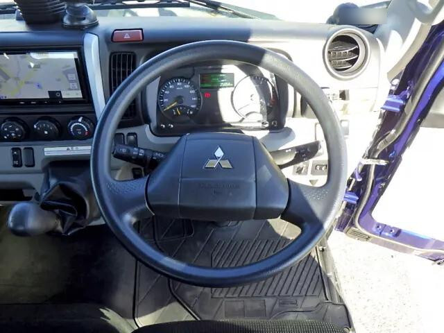 三菱ふそうキャンターキャリアカー小型（2t・3t）[写真24]