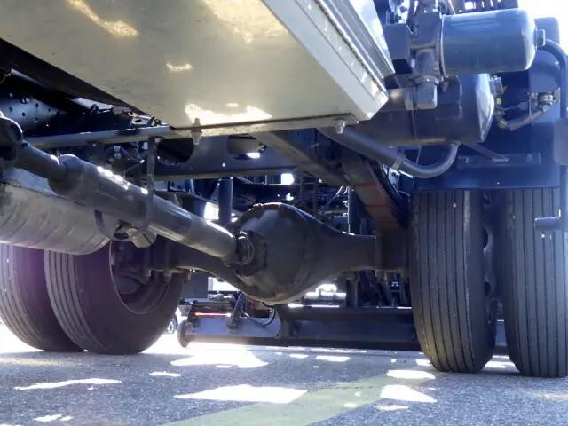 三菱ふそうキャンターキャリアカー小型（2t・3t）[写真30]