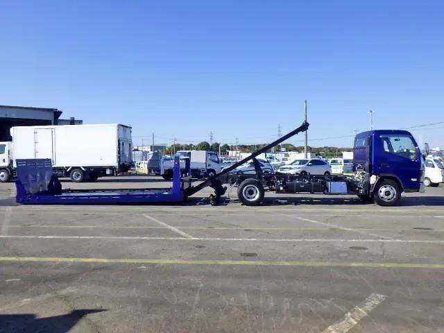 三菱ふそうキャンターキャリアカー小型（2t・3t）[写真05]