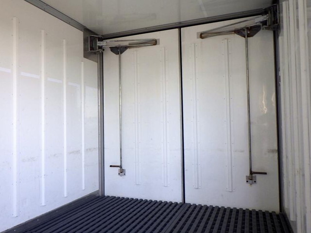 トヨタダイナ冷凍車（冷蔵車）小型（2t・3t）[写真16]