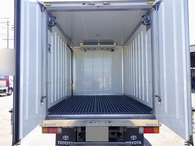 トヨタダイナ冷凍車（冷蔵車）小型（2t・3t）[写真06]