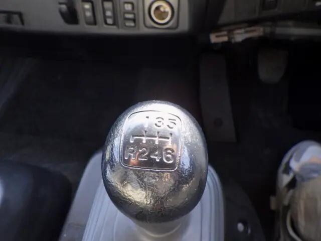 日野レンジャーアルミブロック中型（4t）[写真23]