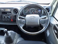 日野デュトロ平ボディ小型（2t・3t）[写真12]