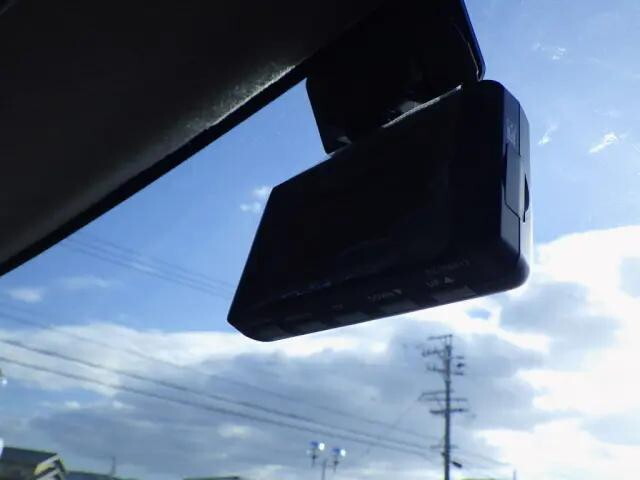 日野デュトロ平ボディ小型（2t・3t）[写真14]