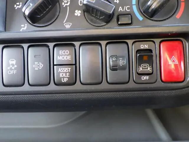 日野デュトロ平ボディ小型（2t・3t）[写真21]