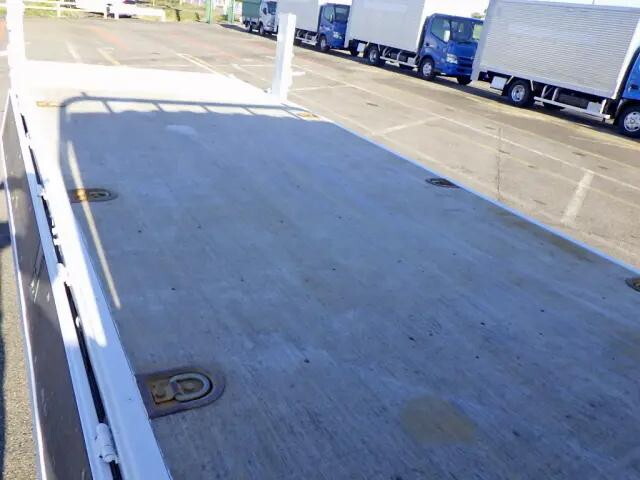 いすゞエルフ平ボディ小型（2t・3t）[写真10]