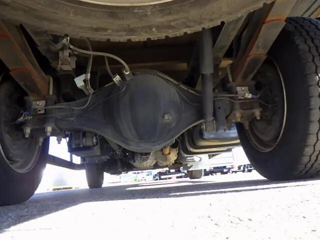 いすゞエルフ平ボディ小型（2t・3t）[写真28]