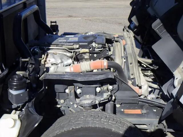 いすゞエルフ平ボディ小型（2t・3t）[写真37]